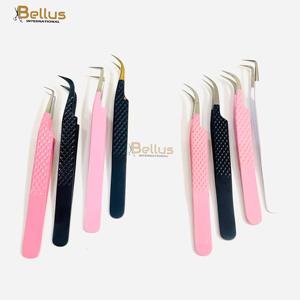 แหนบต่อขนตา Professional Bellus International 90 Volume แบบโค้ง ปลายแฉก L ทำจากสแตนเลสสตีลเรียบลื่น จับถนัดมือ - Product Image 2