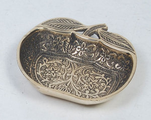 หม้อใส่เนยและหม้อใส่ไข่ทำจากทองเหลืองชุบเงิน - Product Image 3