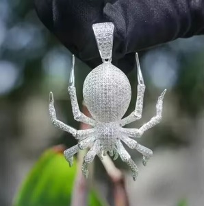 Pendentif araignée de luxe avec pierres en moissanite, breloques en argent 925 sur le thème des insectes, pour un usage quotidien, bijoux hip-hop, pendentif glacé - Product Image 2