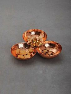 Meilleures ventes - Ensemble de bols décoratifs en or et en argent en forme de fleur avec un design de branche, idéal pour servir des collations et des condiments - Product Image 5