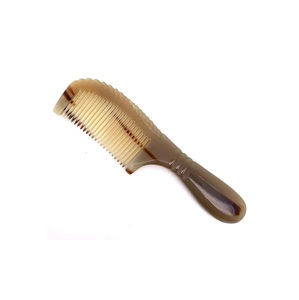 Peine Ecológico de Cuerno de Búfalo para Mujer y Hombre, Uso en Salón, Proveedor Mayorista, Peine de Pelo Natural de Buey y Búfalo, Producto Hecho a Mano - Product Image 4