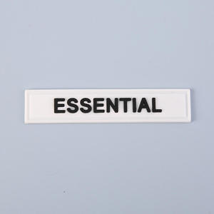 Patch en silicone de haute qualité avec étiquette en caoutchouc personnalisée, patch en caoutchouc blanc en gros, logo pour vêtements - Product Image 2