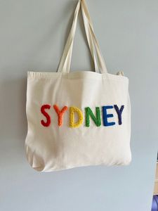 Bolso de Mano Bordado, Bolsa de Compras Reutilizable, Bolsa de Hombro de Moda, Bolsa de Lona de Algodón Blanca con Parche Floral de Chenilla Colorido - Product Image 4