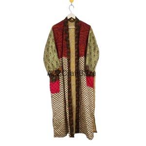 Vintage Floral Impreso Seda Sari Kimono Wrap Vestido Túnica Fabricación India Mujeres Bikini Cubierta Bata Primavera Frente - Product Image 1