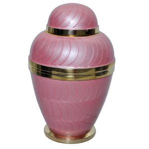 Urna de cremación de estilo americano de latón antiguo con capacidad de 200 pulgadas cúbicas Suministro funerario de Oro Ecológico para cenizas - Product Image 4