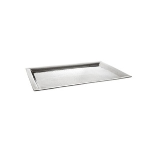 Plateau de service rectangulaire vintage en aluminium, finition argentée polie, plateau moderne en métal texturé pour la restauration et la décoration intérieure - Product Image 2