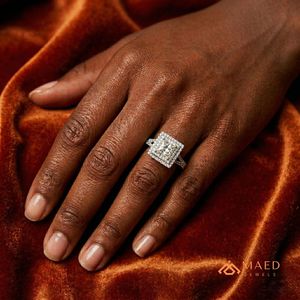 Anillo Halo de Plata 925 con Corte Princesa y Moissanita para Mujer, Joyería de Lujo para Regalo de Compromiso Nupcial - Product Image 5
