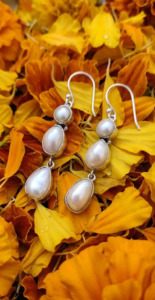 Pendientes de Perlas Naturales de Agua Dulce con Baño de Oro de 18k de Grado AA, Blancos, para Mujer, con Engaste en Bisel, Modernos, para Regalo y Fiestas - Product Image 2
