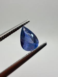 Zafiro Azul Natural AA, Corte Pera, 1.10 Quilates, 8.5x5.5x3mm, Gema Suelta Facetada, Tratada con Calor, Zehra Gems, Color Joyería - Product Image 1