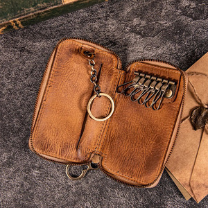 Luxury leather key holder <b>wallet</b> featuring RFID protection and durable full grain leather construction in wholesale price - Product Image 5