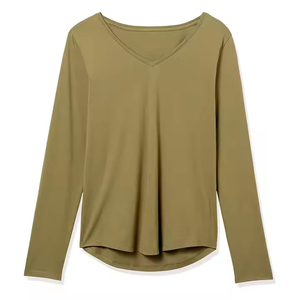 T-shirt personnalisé tendance pour femme, style décontracté streetwear, vente en gros OEM, tissu toile de haute qualité, séchage rapide, personnalisable - Product Image 3