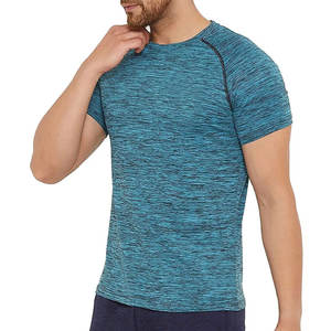 Ensemble T-shirt et short pour homme, 100 % coton tricoté, respirant, coupe oversize, style streetwear, entièrement personnalisable, vente en gros - Product Image 2