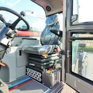 <span class=keywords><strong>Telehandler</strong></span> Teleskopik Kapasitas Angkut 3500 KG Diesel Boom Teleskopik Kemudi Crab Efisiensi Tinggi Bekerja di Ruang Terbatas - Product Image 5