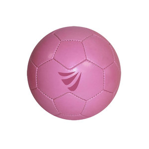 Ballon de football professionnel en cuir avec impression de logo personnalisée, nouvelle conception, lanceur de ballons de football de haute qualité en PU. - Product Image 1