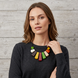 Colorful Resin Craft Statement Necklace Irregular Shape Fashion Jewelry Accessory - Product Image 1