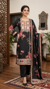 Traje Pakistaní para Mujer Color Marfil con Estampado Digital, Bordado de Lentejuelas y Detalles de Encaje, Estilo Moderno para Fiestas - Product Image 2