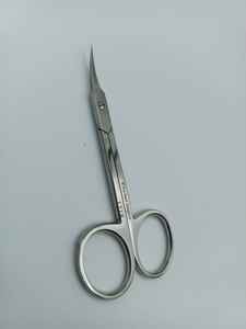 Tijeras para Cutículas de Primera Calidad, Multiusos, de Acero Inoxidable con Hojas Curvas - Tijeras de Manicura para Uñas, Cejas y Pestañas - Product Image 1