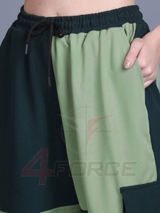 Pantalon de survêtement en molleton de coton vert 330gsm avec logo personnalisé pour femmes, pantalon de jogging en dentelle 3D avec logo en relief, imprimé bouffant, baggy, ample, hiver, vente en gros - Product Image 4