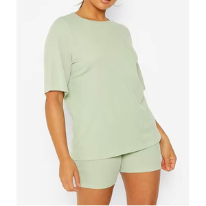 Conjunto de 2 piezas a la moda con bloques de color, camisa y pantalones cortos para mujer, con logo bordado personalizado, ropa deportiva transpirable para mujer - Product Image 6