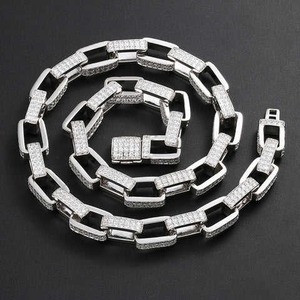 Cadena de Plata de Ley con Moissanita de Corte Brillante Redondo, Estilo Vintage, en Caja de Presentación de Lujo para Aniversario de Bodas - Product Image 1