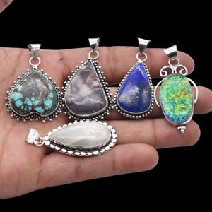 Collier tendance en argent plaqué 925 avec pendentif en résine colorée surdimensionné, style chunky, pour festival (5-50 pièces) - Product Image 4