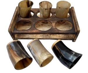 Copa de vino tinto de cuerno vikingo hecha a mano, elegante artesanía natural para una experiencia de degustación premium - Product Image 1