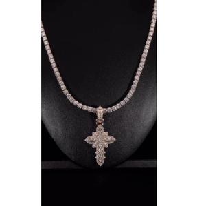 Joyería con Colgante de Diamantes Minimalista de Excelente Calidad para Uso en la Oficina o Casual, Disponible a Precio de Fábrica - Product Image 1