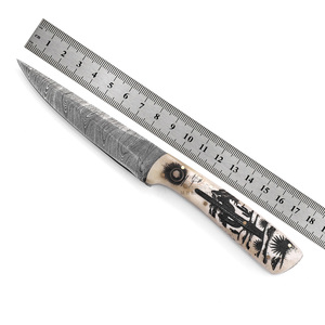 Cuchillo de Caza Personalizado de Acero de Damasco con Hoja Fija y Borde Recto - Mango de Hueso de Camello con Grabado Láser - Sonoran Ridge - Product Image 2