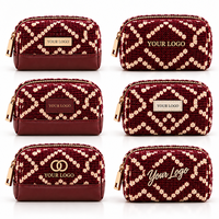 Pochette cosmétique miniature tricotée sur mesure, motif personnalisé, logo, garniture en cuir PU, fermeture éclair, petite trousse de beauté, porte-clés