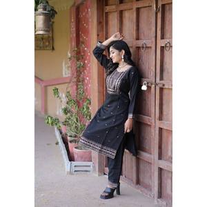 Women's XL Size <b>Sequins</b> Embroidery Work Party Wear <b>Top</b> and Bottom Set - Product Image 5