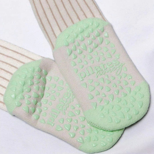 Calcetines Deportivos Heart Grip, Antideslizantes, de Algodón Elástico, Transpirables, Cómodos, para Yoga, Pilates, Fitness, Modernos, para Entrenamiento en Interiores - Product Image 6