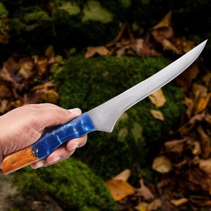 Cuchillo de Filetear de Acero Inoxidable Hecho a Mano por A&M Enterprises, Mango de Madera con Resina Azul, Funda de Cuero Grabada a Juego, para Exteriores - Product Image 5