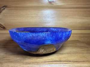 ชามตกแต่งงานฝีมือเรซิ่นไม้ทำมือจาก HUMAYUN WORLD CRAFTS ผิวขัดเงา ดีไซน์ทันสมัยสไตล์ชายฝั่ง - Product Image 5