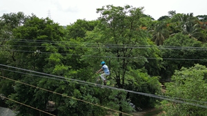 Equipo Comercial de Ciclismo Aéreo Zip Sky Cycle para Parques de Aventura, Resorts, Parques Ecológicos y Parques Temáticos - Product Image 6