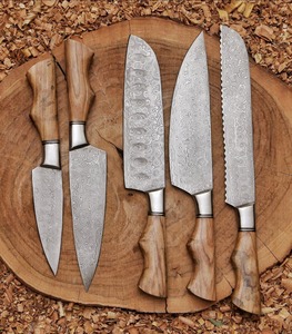 Ensemble de couteaux de chef en acier Damas, manche en bois, 6-7,9 pouces, étui en cuir, lame forgée, utilisation ambidextre en cuisine, finition satinée faite à la main - Product Image 5