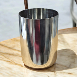 Tasse à cocktail en métal poli miroir de haute qualité – Mug à boire durable en acier inoxydable pour l'hôtellerie et les événements - Product Image 2