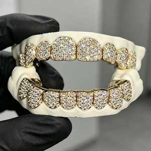 Grillz de Dientes Personalizados con Diamantes de Moissanita, Plata de Ley 925, Estilo Iced Out, Joyería Dental Hip Hop, Estilo Lujoso VVS, Regalo - Product Image 4