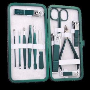 Kit per la cura delle unghie in acciaio inossidabile resistente da 12 pezzi strumenti per Pedicure per Manicure Ultra affilati con confezione regalo per uomo/unghie da donna - Product Image 1
