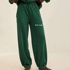 Pantalon de survêtement streetwear d'hiver en molleton polyester/coton de haute qualité, taille haute, avec empiècements à poches avant, respirant et à bas de pantalon côtelé - Product Image 1