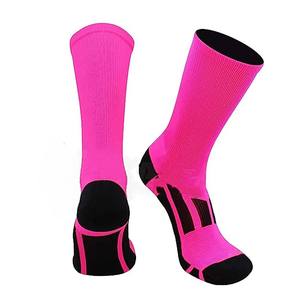 Chaussettes de cricket personnalisées pour hommes et jeunes - Chaussettes de sport respirantes écologiques de haute qualité, chaussettes jusqu'au genou, vente en gros, logo/couleurs personnalisés - Product Image 1