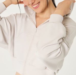 เสื้อฮู้ดดี้ผู้หญิงดีไซน์ใหม่ล่าสุด สีสันสดใส ปรับแต่งสีได้ ใส่โลโก้ด้านหน้าได้ ผ้าฟลีซเนื้อนุ่ม ระบายอากาศได้ดี เหมาะสำหรับฤดูหนาว ฤดูใบไม้ร่วง และฤดูใบไม้ผลิ - Product Image 6