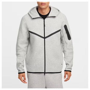 Chándales para hombre diseñados para fabricantes de ropa deportiva y minoristas de moda que ofrecen chándales con marca y para exportación - Product Image 1