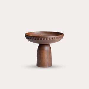 Morden Luxury Round Wooden <b>Cake</b> <b>Stand</b> With Carving Hand Work Pedestal Serving Plate for Bakery Counter Wedding Event Decoration - Product Image 1