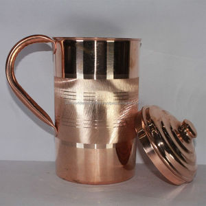 Jarra de agua de cobre hecha a mano con tapa para uso doméstico y hotelero disponible a un precio asequible - Product Image 4