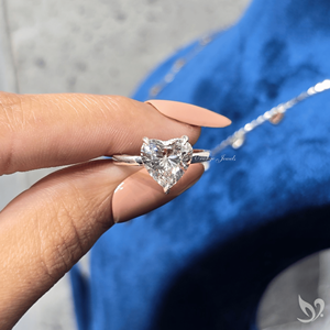 Anillo de compromiso con diamante de laboratorio de 3 quilates en forma de corazón, halo oculto, solitario, certificado por IGI, en oro blanco de 10 quilates - Product Image 4