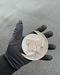 Pendentif Hip Hop Lettre 'Moon Boy' entièrement serti de diamants en Moissanite incolore couleur argent 925, pour rappeurs, à prix bas - Product Image 1