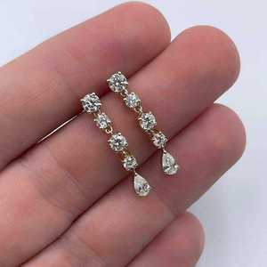 Boucles d'oreilles pendantes de luxe en diamants de laboratoire multi-formes, plaquées or 9 carats, certifiées IGI, bijoux fins tendance pour femmes - Product Image 4