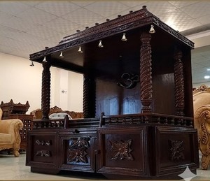 Templo de Madera de Diseño con Campanas Gopuram, Templo de Madera de Nogal con Acabado Brillante y Campanas para el Hogar, Templo de Gran Tamaño con Acabado de Nogal, Reino Unido - Product Image 3