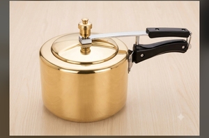 Casserole à pression en laiton - Product Image 1