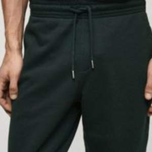 Pantalon chino slim skinny pour homme, design streetwear haut de gamme 100% nylon, fabrication OEM ODM, logo personnalisé. - Product Image 3